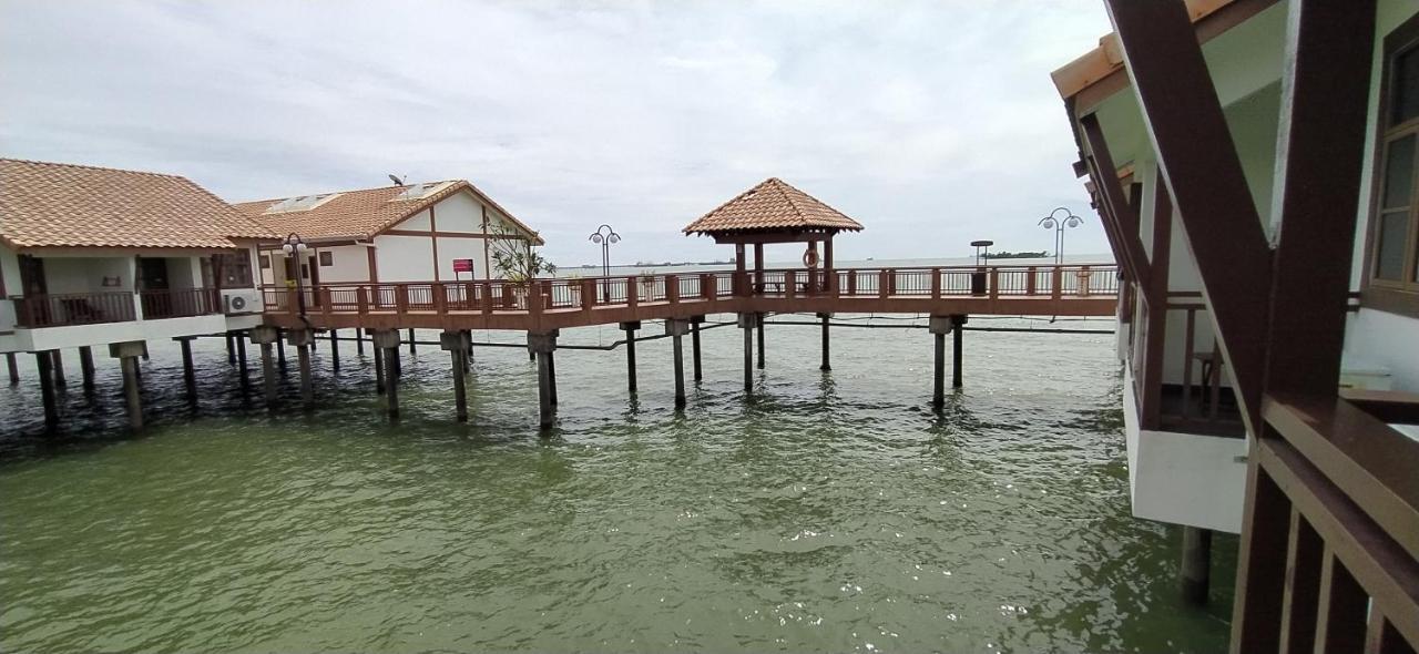 Port Dickson Private Unit Chalet 外观 照片